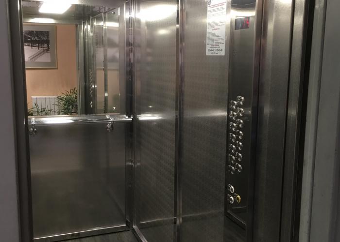отделка кабины лифта
